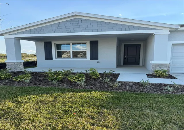 Photo 1 of Single family home for sale at 1281 Deepwater Cir, Eagle Lake, FL 33839 | MLS# S5160237 | Listing updated on 2026-10-28
