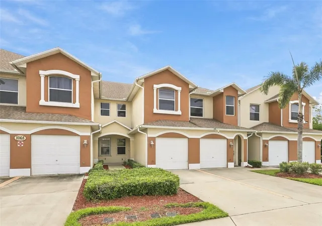 Photo 2 of Condo for sale at 1065 Venetian Dr #104, Melbourne, FL 32904 | MLS# O6452944 | Listing updated on 2026-10-29