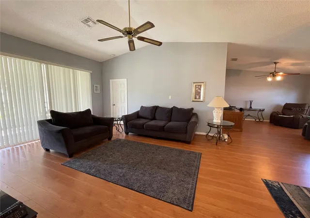 Photo 2 of Single family home for sale at 5070 El Destino Dr, Leesburg, FL 34748 | MLS# O6452945 | Listing updated on 2026-10-30