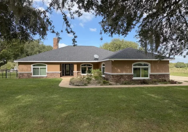 Photo 1 of Single family home for sale at 20765 SW 36th Street, Dunnellon, FL 34431 | MLS# OM734735 | Listing updated on 2026-10-29