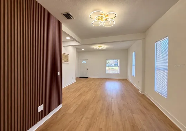 Photo 3 of Single family home for sale at 1216 Historic Goldsboro Blvd, Sanford, FL 32771 | MLS# O6452965 | Listing updated on 2026-10-28