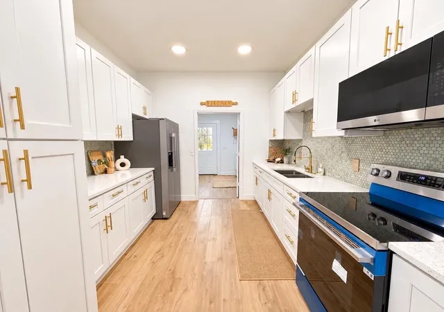 Photo 4 of Single family home for sale at 1216 Historic Goldsboro Blvd, Sanford, FL 32771 | MLS# O6452965 | Listing updated on 2026-10-28