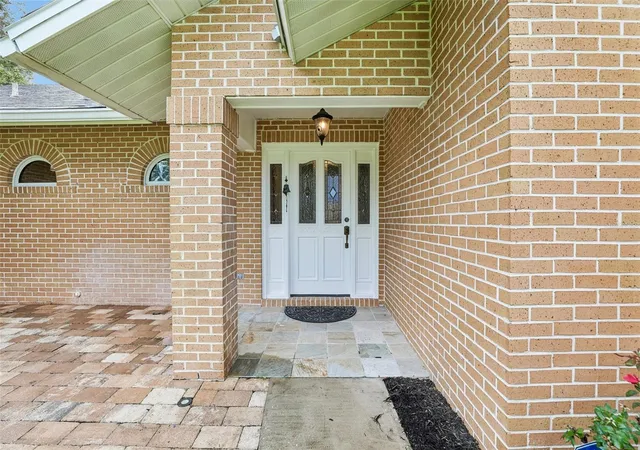 Photo 2 of Single family home for sale at 7273 Chesterhill Cir, Mount Dora, FL 32757 | MLS# O6452966 | Listing updated on 2026-10-30