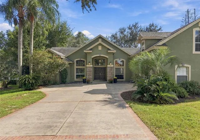 Photo 1 of Single family home for sale at 11025 Lake Katherine Cir, Clermont, FL 34711 | MLS# O6452970 | Listing updated on 2026-10-29
