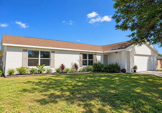 Photo 1 of Single family home for sale at 3180 Hanley St, Deltona, FL 32738 | MLS# R4912242 | Listing updated on 2026-10-30