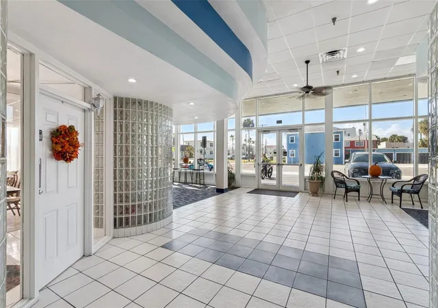 Photo 3 of Condo for sale at 800 N Atlantic Ave #510, Daytona Beach, FL 32118 | MLS# O6452984 | Listing updated on 2026-10-30