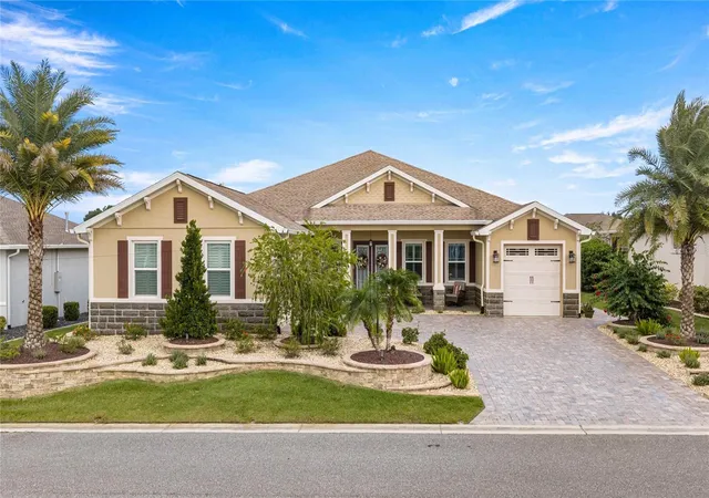 Photo 1 of Single family home for sale at 8126 Sw 92nd Circle, Ocala, FL 34481 | MLS# OM734742 | Listing updated on 2026-10-28