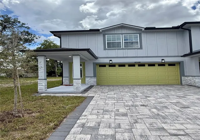 Photo 3 of Townhouse for sale at 1098 June St, Kissimmee, FL 34741 | MLS# S5160254 | Listing updated on 2026-10-28
