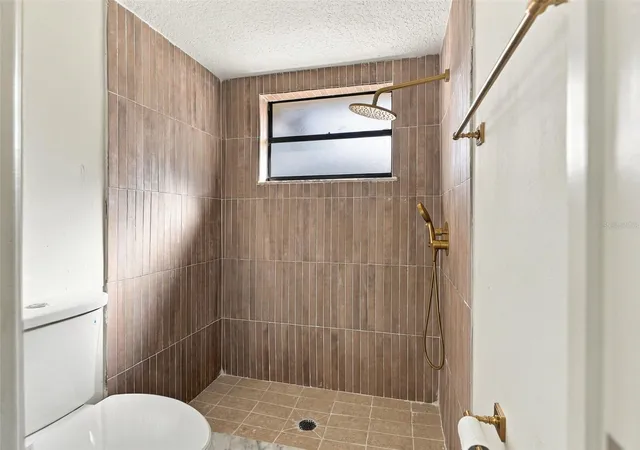 Photo 2 of Single family home for sale at 7956 Rhanbuoy Rd, Spring Hill, FL 34606 | MLS# O6452997 | Listing updated on 2026-10-28