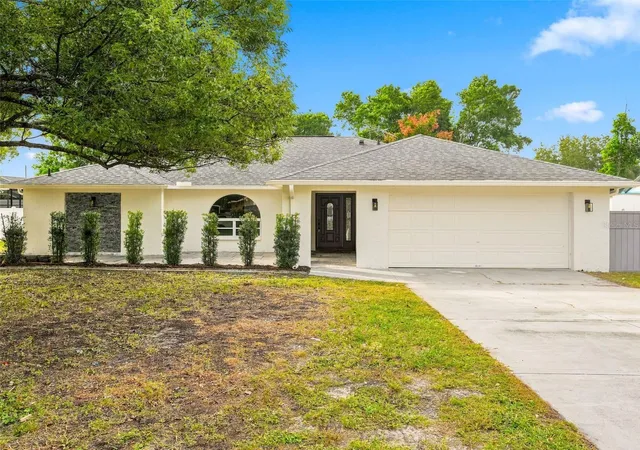 Photo 4 of Single family home for sale at 7956 Rhanbuoy Rd, Spring Hill, FL 34606 | MLS# O6452997 | Listing updated on 2026-10-28