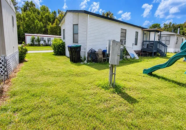 Photo 3 of Manufactured home for sale at 4722 Dunkeld Ave, Orlando, FL 32822 | MLS# TB8561822 | Listing updated on 2026-10-28