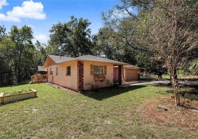 Photo 1 of Single family home for sale at 1414 W Evergreen Dr, Citrus Springs, FL 34434 | MLS# OM734746 | Listing updated on 2026-10-28