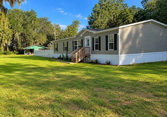 Manufactured home for sale at 5510 SW 52nd Street, OCALA, FL 34474 | MLS# K4903921