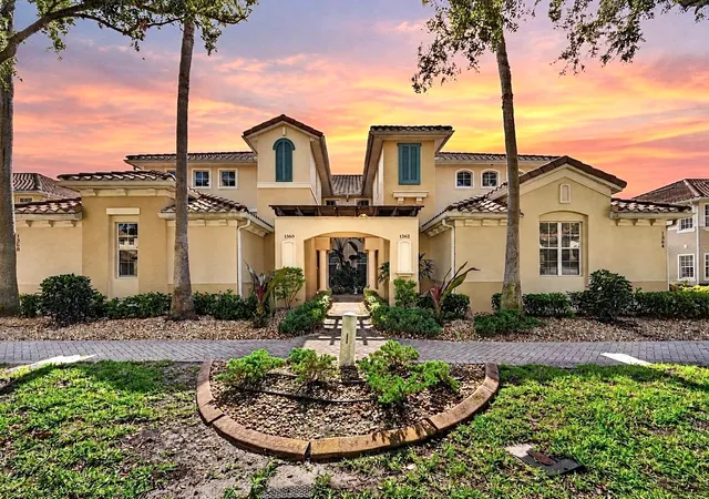 Photo 1 of Condo for sale at 1360 Emerald Dunes Dr, Sun City Center, FL 33573 | MLS# TB8561845 | Listing updated on 2026-10-28
