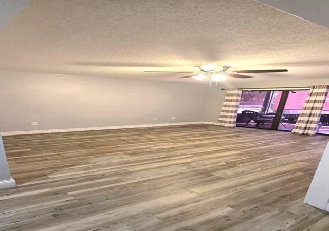Listing Photo 4 - Condo for sale in building located at 5979 Windhover Dr, ORLANDO, FL 32819 - Unit #7A