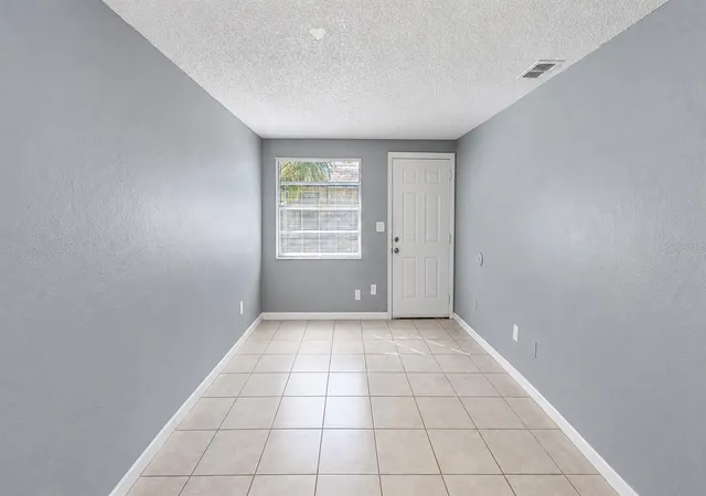 Photo 4 of House for sale at 3807 Phillips St, Tampa, FL 33619 | MLS# TB8561854 | Listing updated on 2026-10-28
