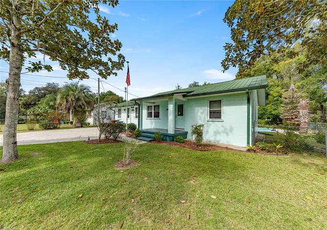 Photo 3 of Single family home for sale at 6273 SE Hames Rd, Belleview, FL 34420 | MLS# OM734748 | Listing updated on 2026-10-29