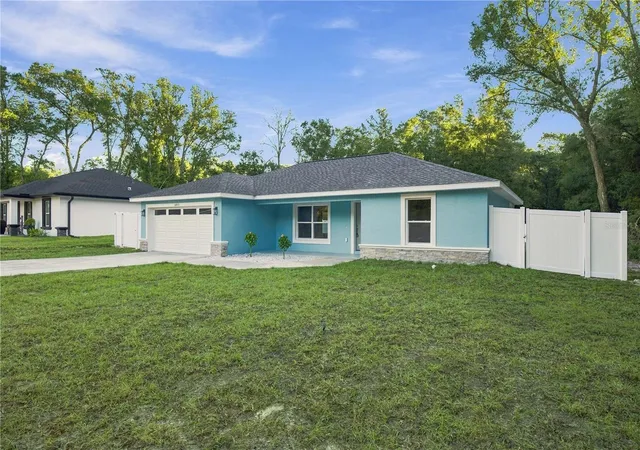 Photo 1 of Single family home for sale at 14375 SE 36th Court, Summerfield, FL 34491 | MLS# OM734749 | Listing updated on 2026-10-27