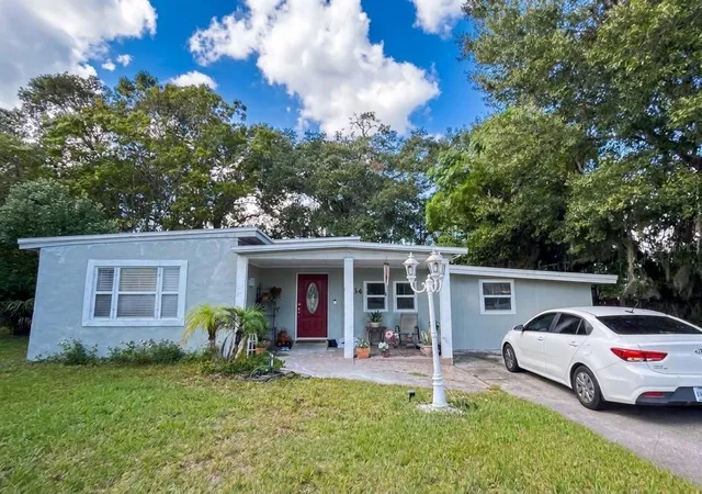 Photo 1 of Single family home for sale at 2234 Rutlege Ave, Orlando, FL 32817 | MLS# S5160275 | Listing updated on 2026-10-29