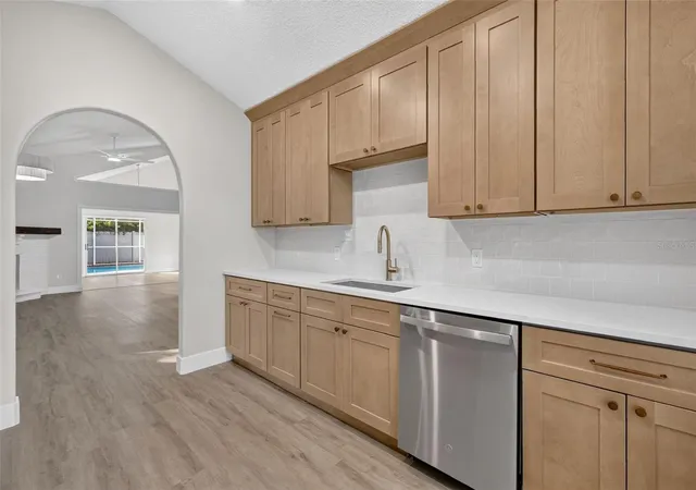 Photo 4 of Single family home for sale at 1536 Crosswind Cir, Orlando, FL 32825 | MLS# TB8561865 | Listing updated on 2026-10-28