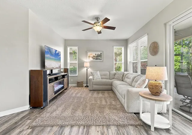 Photo 3 of Single family home for sale at 5509 52nd Avenue W, Bradenton, FL 34210 | MLS# A4710964 | Listing updated on 2026-10-29