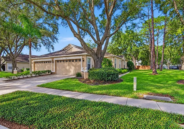 Photo 2 of House for sale at 19122 Doves Landing Dr, Tampa, FL 33647 | MLS# TB8561868 | Listing updated on 2026-10-28