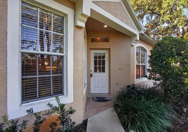 Photo 3 of House for sale at 19122 Doves Landing Dr, Tampa, FL 33647 | MLS# TB8561868 | Listing updated on 2026-10-28