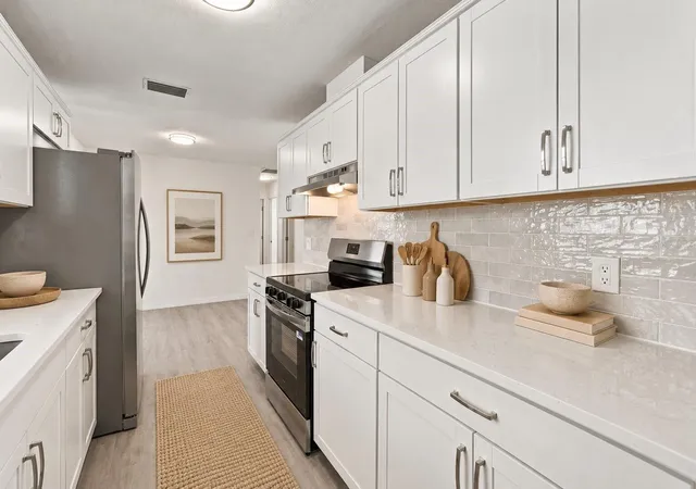 Photo 3 of Single family home for sale at 1129 SW Golden Ave, Arcadia, FL 34266 | MLS# C7532559 | Listing updated on 2026-10-29