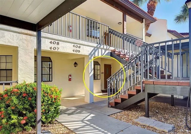 Condo for sale at 405 Pine Holw Cir #405, ENGLEWOOD, FL 34223 | MLS# D6149379