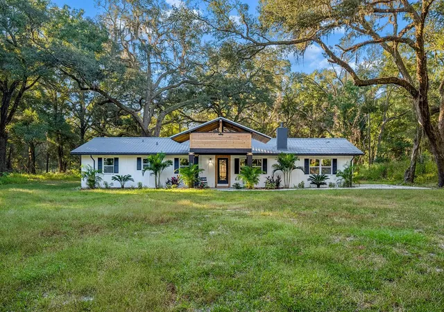 Photo 2 of Single family home for sale at 7519 SE 30th Street, Newberry, FL 32669 | MLS# GC544471 | Listing updated on 2026-10-28