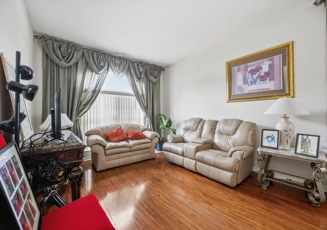 Photo 3 of Single family home for sale at 13728 Hidden Forest Cir, Orlando, FL 32828 | MLS# O6453029 | Listing updated on 2026-10-28