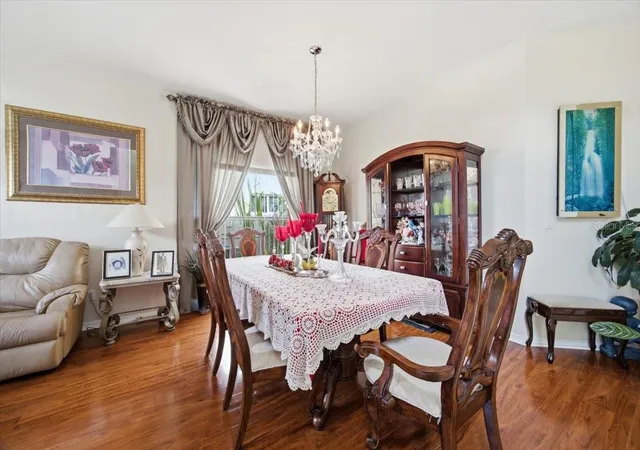 Photo 4 of Single family home for sale at 13728 Hidden Forest Cir, Orlando, FL 32828 | MLS# O6453029 | Listing updated on 2026-10-28
