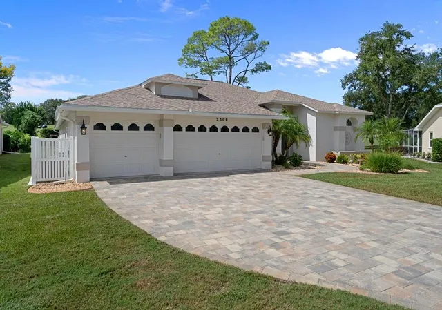 Photo 1 of Single family home for sale at 2306 Whisper Walk Dr, Spring Hill, FL 34606 | MLS# W7890671 | Listing updated on 2026-10-28
