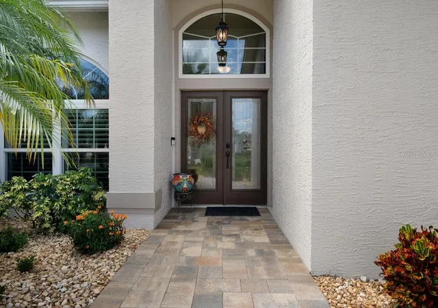 Photo 4 of Single family home for sale at 2306 Whisper Walk Dr, Spring Hill, FL 34606 | MLS# W7890671 | Listing updated on 2026-10-28