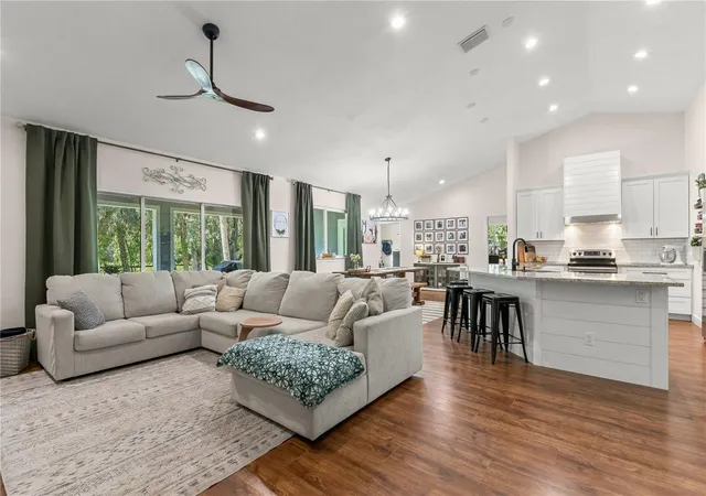 Photo 1 of Single family home for sale at 218 Whitcomb Dr, Geneva, FL 32732 | MLS# O6453041 | Listing updated on 2026-10-29