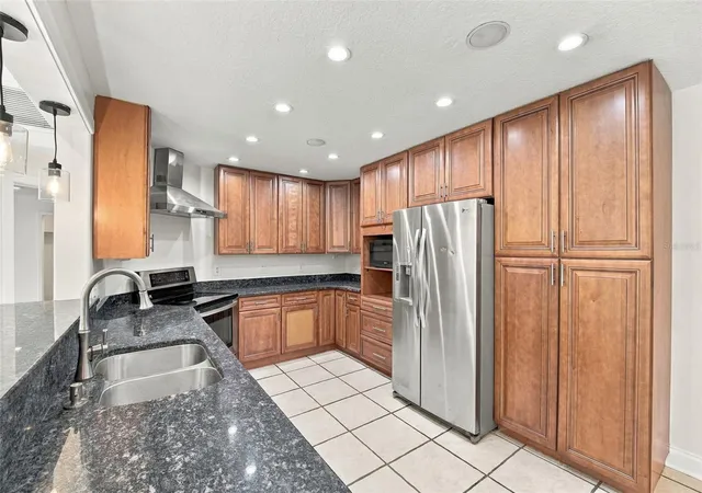 Photo 1 of Single family home for sale at 7958 Glen Abbey Cir, Orlando, FL 32819 | MLS# O6453043 | Listing updated on 2026-10-29