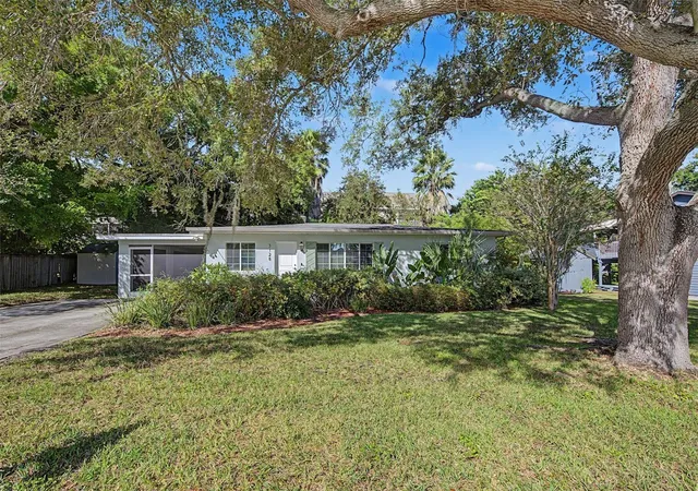 Photo 1 of Single family home for sale at 3128 Johns Pkwy, Clearwater, FL 33759 | MLS# TB8561897 | Listing updated on 2026-10-29