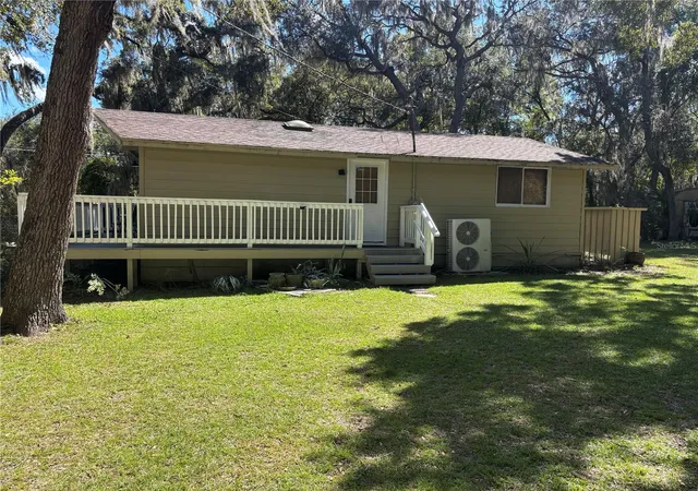 Photo 2 of Single family home for sale at 5870 SE 166th Court, Ocklawaha, FL 32179 | MLS# OM734760 | Listing updated on 2026-10-28