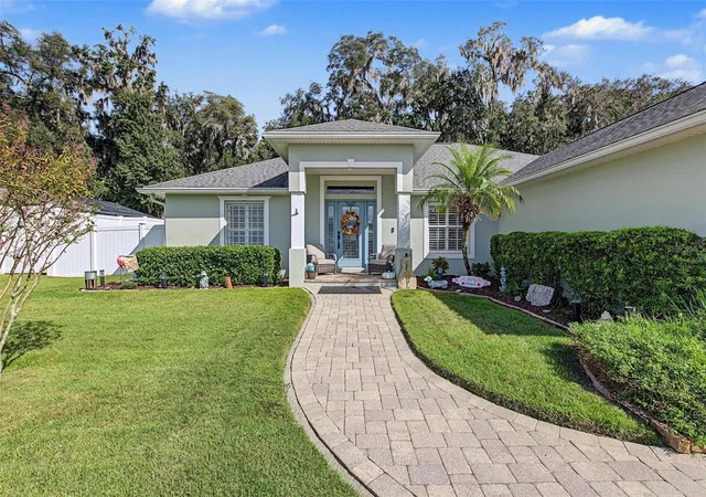Single family home for sale at 5294 Hidden Oaks Dr, LAKELAND, FL 33811 | MLS# TB8561902