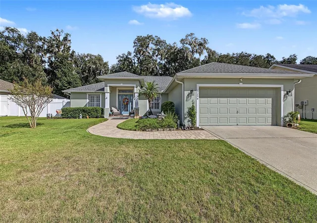 Photo 1 of Single family home for sale at 5294 Hidden Oaks Dr, Lakeland, FL 33811 | MLS# TB8561902 | Listing updated on 2026-10-29