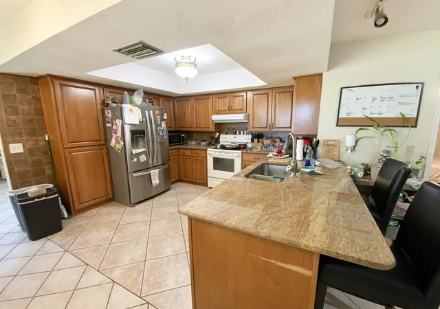 Photo 3 of House for sale at 10569 Dixon Dr, Seminole, FL 33772 | MLS# TB8561903 | Listing updated on 2026-10-28