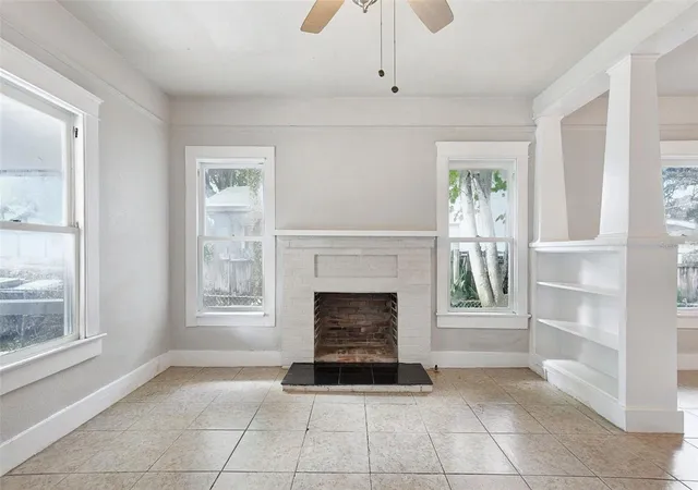 Photo 2 of Single family home for sale at 508 E Hugh St, Tampa, FL 33603 | MLS# O6453051 | Listing updated on 2026-10-29