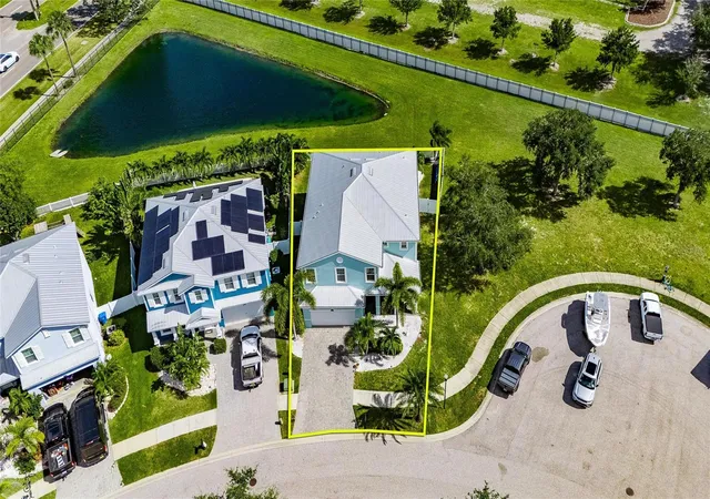 Photo 3 of Single family home for sale at 449 Bahama Grande Blvd, Apollo Beach, FL 33572 | MLS# TB8561915 | Listing updated on 2026-10-29