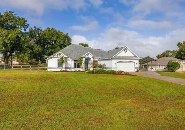 Photo 2 of Single family home for sale at 40023 Agusta Dr, Lady Lake, FL 32159 | MLS# S5160284 | Listing updated on 2026-10-27