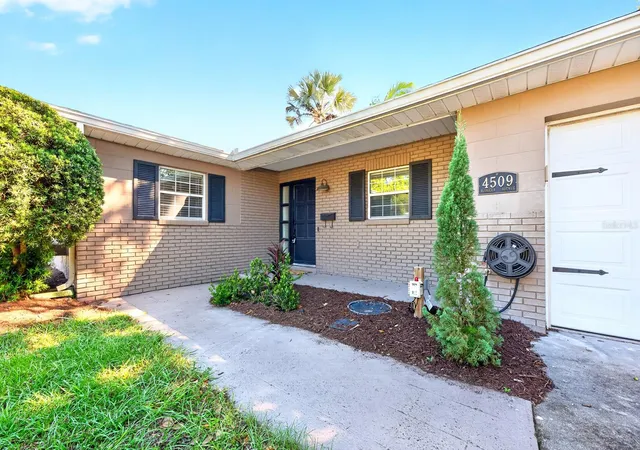 Photo 1 of Single family home for sale at 4509 Blonigen Ave, Orlando, FL 32812 | MLS# O6453053 | Listing updated on 2026-10-29