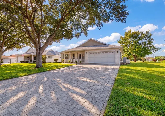 Single family home for sale at 9878 SW 97th Lane, OCALA, FL 34481 | MLS# OM734768