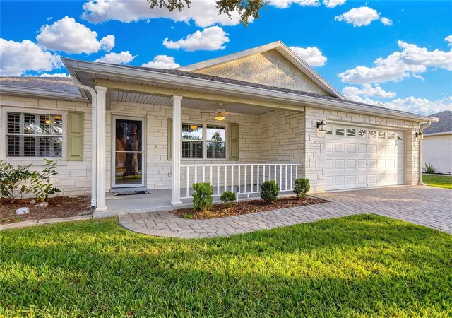 Photo 2 of Single family home for sale at 9878 SW 97th Lane, Ocala, FL 34481 | MLS# OM734768 | Listing updated on 2026-10-28