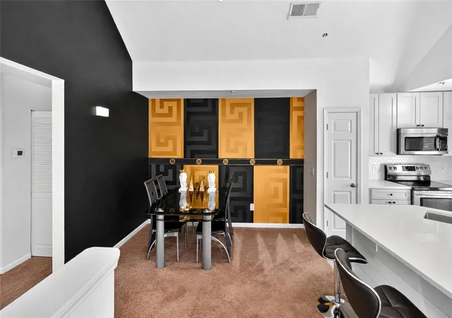 Photo 4 of Townhouse for sale at 9093 Lee Vista Blvd #905, Orlando, FL 32829 | MLS# O6453062 | Listing updated on 2026-10-28