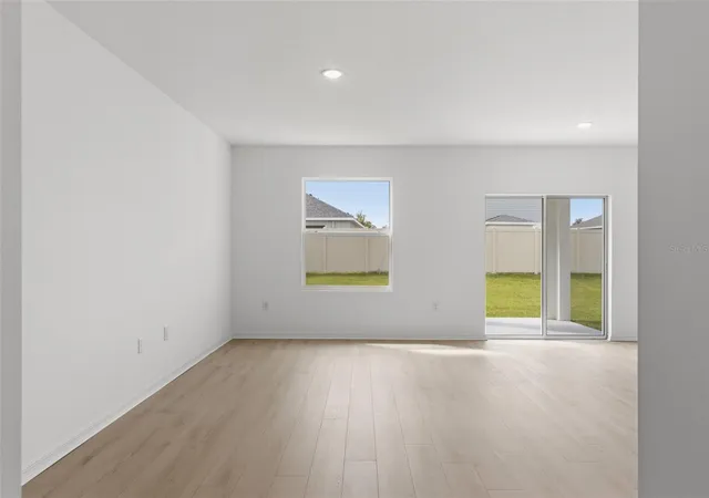 Photo 4 of Single family home for sale at 13009 Red Deer Pl, Parrish, FL 34219 | MLS# A4710988 | Listing updated on 2026-10-28