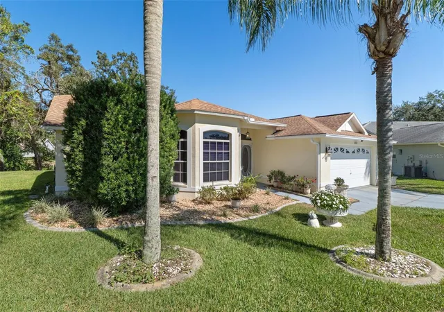 Photo 1 of Single family home for sale at 2112 Waterview Ter, Spring Hill, FL 34606 | MLS# W7890679 | Listing updated on 2026-10-28